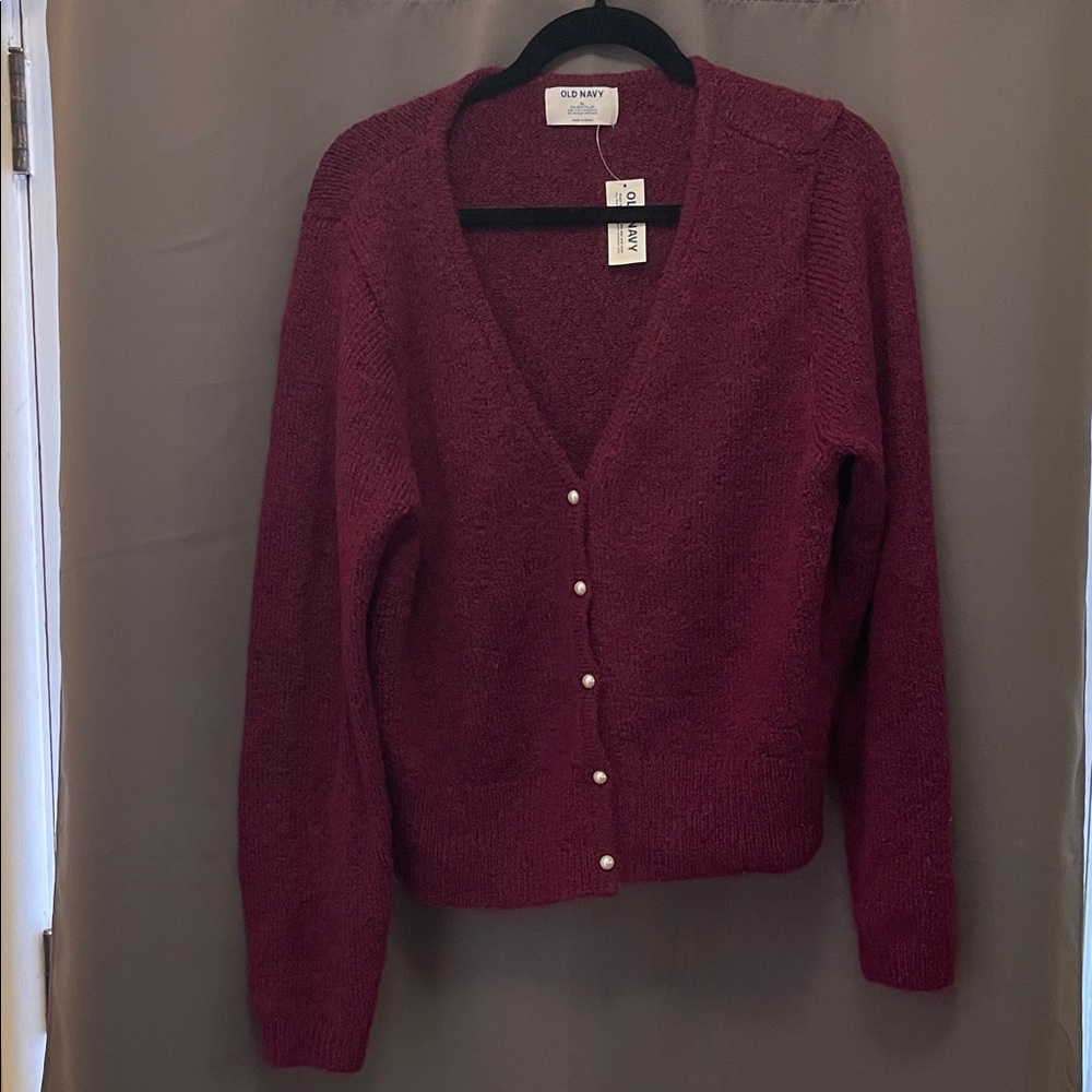 Old Navy Women's burgundy Cardigan